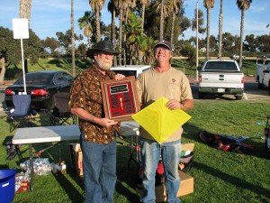 Prez Dave (left) presents Roger with the Open Class Perpetual Trophy.